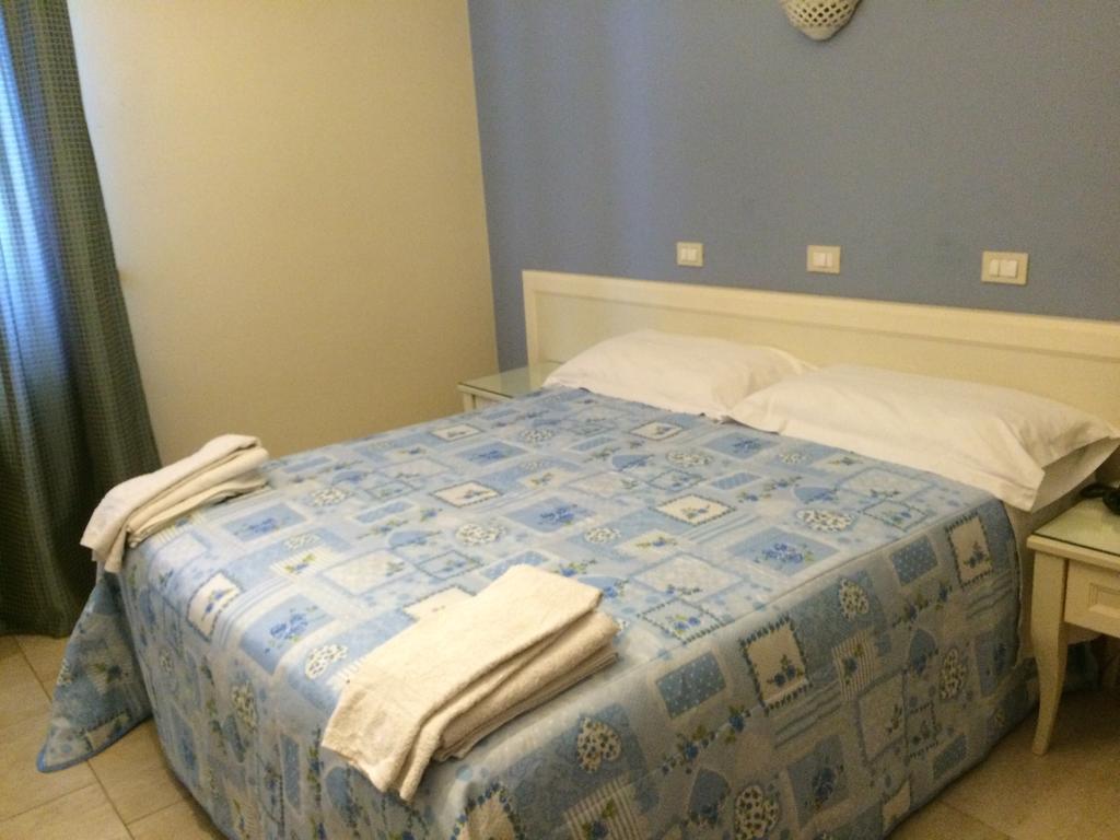 Hotel Zio Cataldo Corato Eksteriør billede